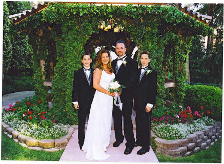 Daniel and Shannon Campbell's wedding picture