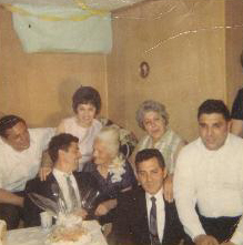 1966 photo showing all surviving children with Frances Porto